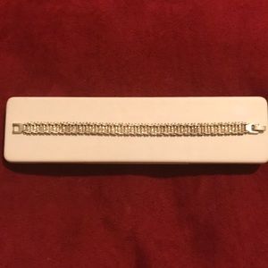 Premier Designs Bracelet